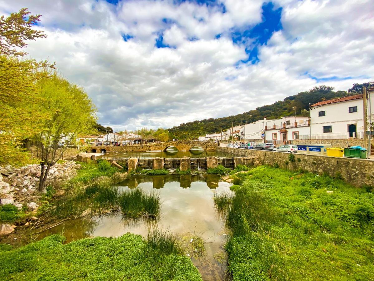 Casa Rural Cascadas Del Hueznar San Nicolás del Puerto エクステリア 写真